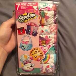 Little Girl’s Package of Panties